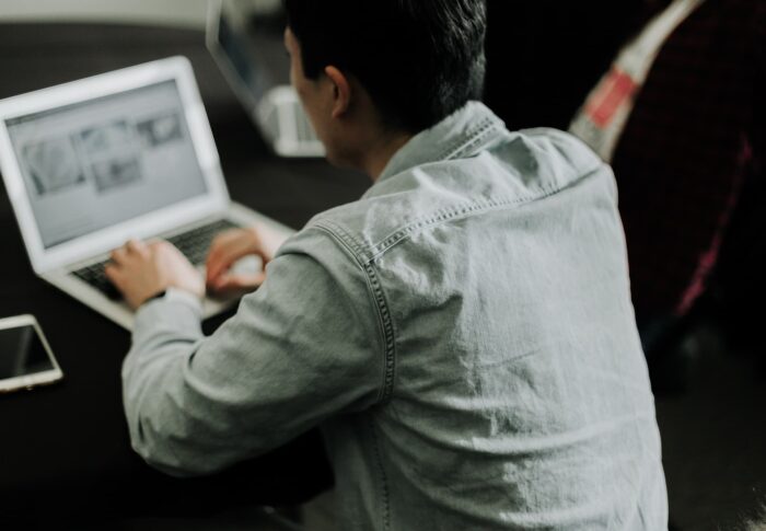 5 Websites to Help You Study Online